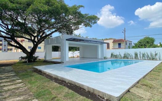 Venta apartamento economico con piscina Santiago RD