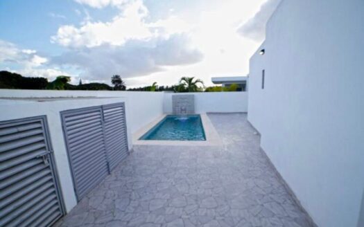 Acogedora Casa con piscina venta Santiago RD