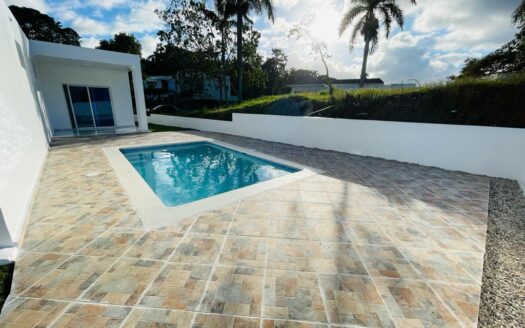 Casa con piscina residencial cerrado Puerto Plata Rep Dom