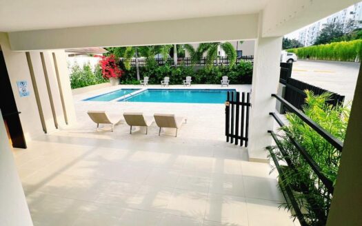 Moderno apartamento en venta en la entrada de Santiago próx HOMS