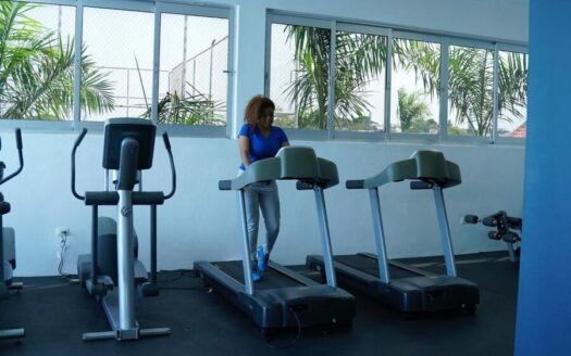Apartamento amueblado en alquiler con piscina y gym en la Ciudad de Santiago RD