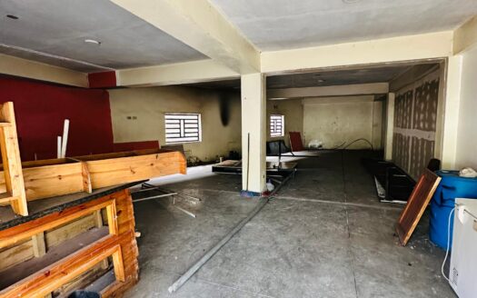 PLAZA COMERCIAL DE VENTA EN BONAO