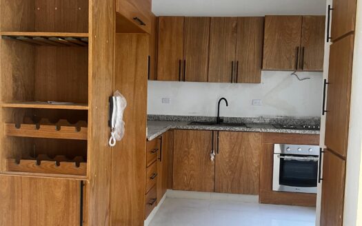 Venta de apartamento amplio en Buena Vista, Santiago RD