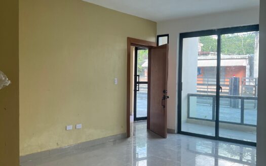 Venta de apartamento amplio en Buena Vista, Santiago RD
