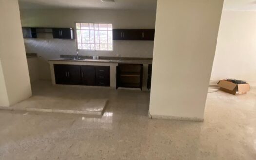 Venta de casa comercial en Villa Olga, Santiago