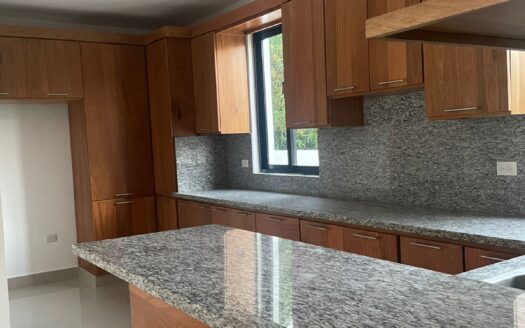 Apartamento en venta en Corona Plaza, Santiago
