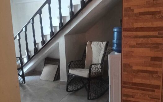 Venta de casa de oportunidad en Los Prados, Santiago, RD