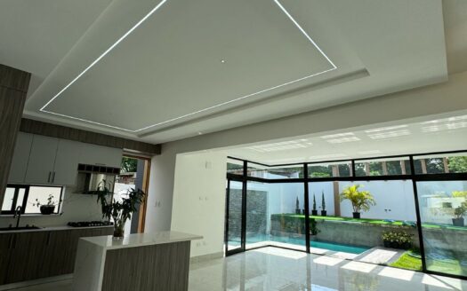 Venta de casa lujosa en Santiago, RD