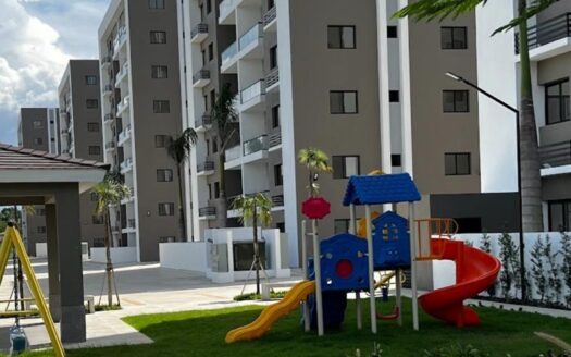 Venta de apartamento con ascensor en Las Palomas, Santiago, RD