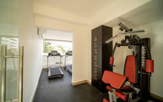 Apartamento en torre casi listo para mudarse en Cerros de Gurabo, Santiago RD