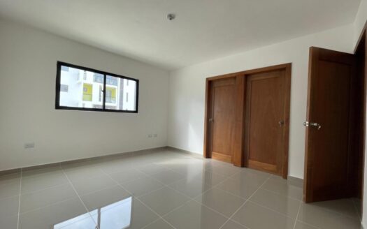 Venta de apartamento amplio y nuevo en Los Llanos de Gurabo, Santiago, RD