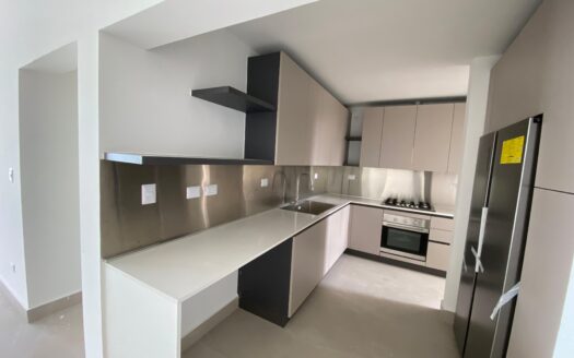 Amplio apartamento en La Esmeralda, Santiago RD