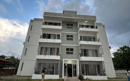 Venta apartamento primer nivel en Gurabo, Santiago