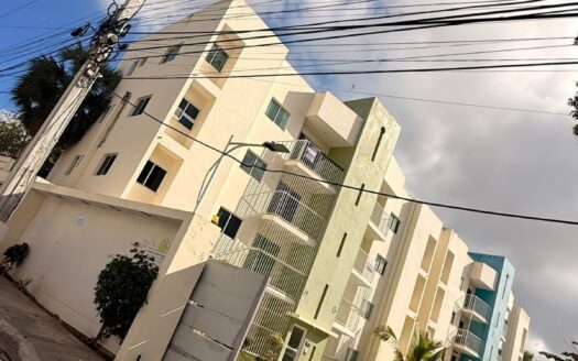 Apartamento con azotea privada, Jardines Del Norte