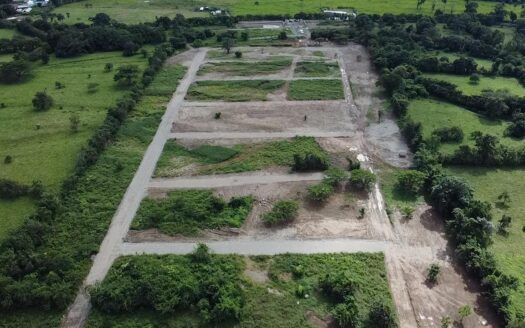 Venta de solares amplio en Bonao