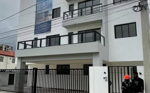 Apartamento nuevo en venta, Jardines del Sur