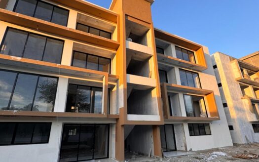 Apartamento económico en Av. Hispanoamericana