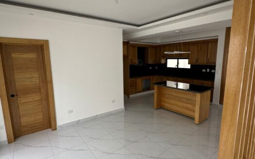 Casa nueva en venta con piscina en Santiago – Pontezuela
