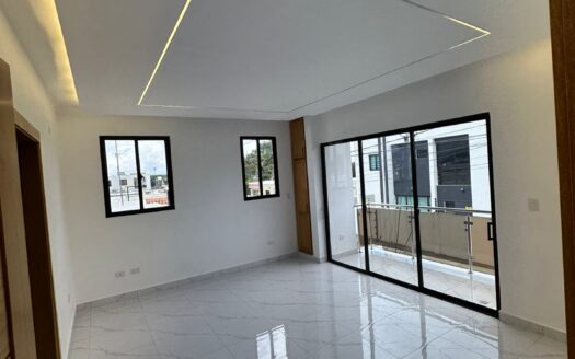 Casa nueva en venta con piscina en Santiago – Pontezuela