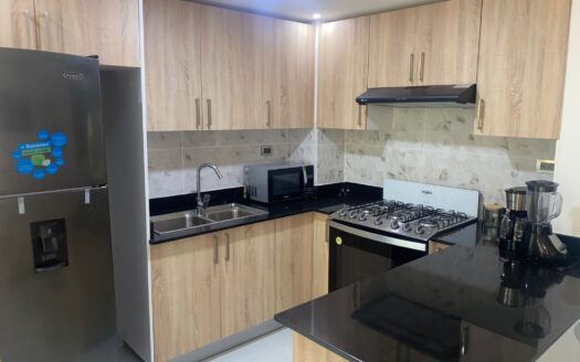 Primer nivel en venta y con patio en La Yapurt Dumit, Santiago, RD