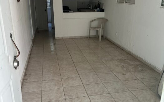 Venta de casa económica en Santiago de los Caballeros