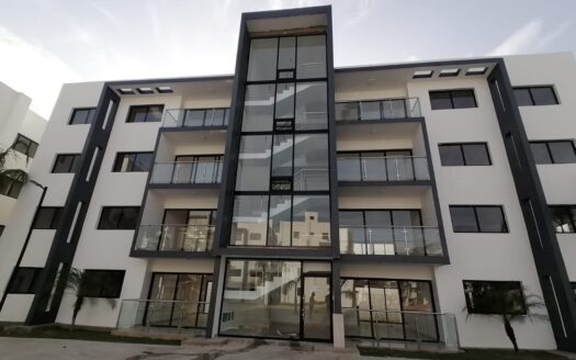 Amplio apartamento nuevo en venta, Los Rieles-Gurabo