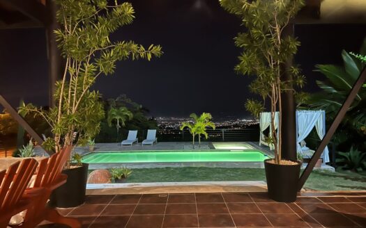 Venta de casa tipo villa en venta Gurabo-Santiago