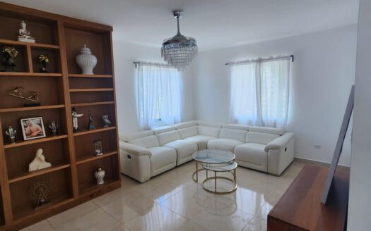 Alquiler Casa amueblada con piscina-Santiago-El Dorado