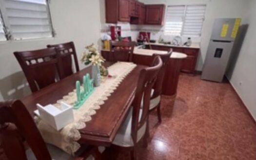 Venta de edificio-3 niveles-Las Colinas, Santiago