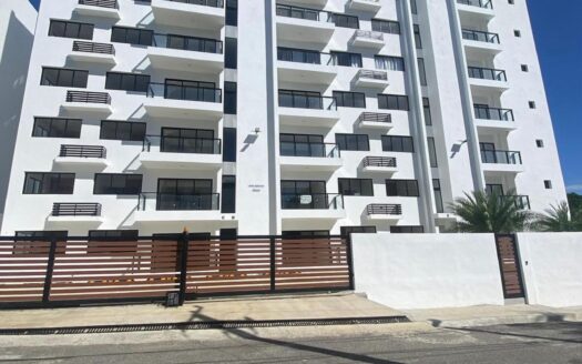 Primer nivel en torre a la venta, Reparto Universitario-PUCMM