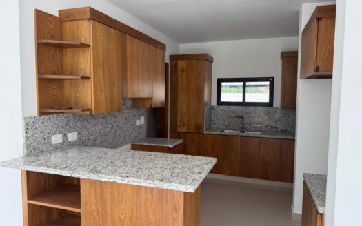 Casa en venta-patio-dos-niveles-Jardines del Sur